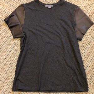 Vince T-shirt with leather sleeves
